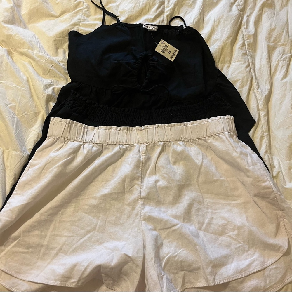 Bundle Deal - 2 Universal Thread High Waist Linen Blend Shorts & NWT Tank